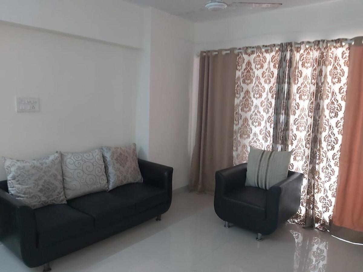 Luxury In Bandra Apartament